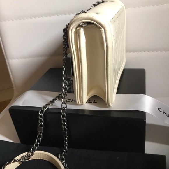 ❤️ RARE ❤️Chanel Lego Le Boy Brick - Picture 3 of 8